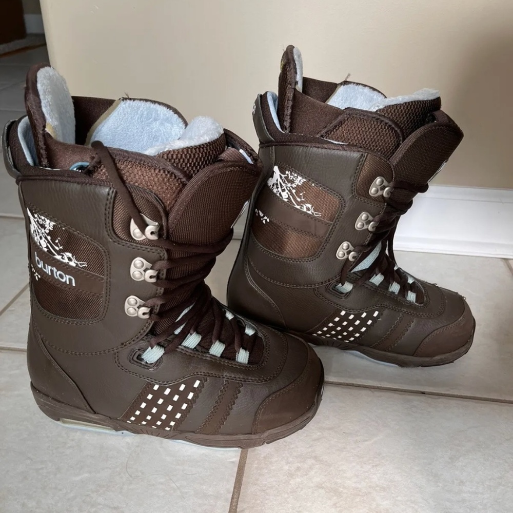 Womens Burton Snowboarding Boots